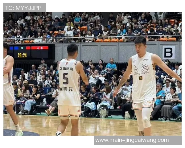 大外不到位卫冕冠军内线吃紧!张镇麟归来火线驰援